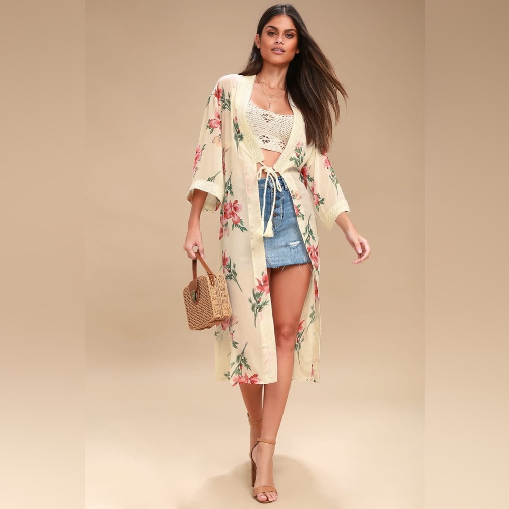 Lulus Women’s Small Sheer Cream Floral Print Kimono Summer‎ Spring Fall Vacation